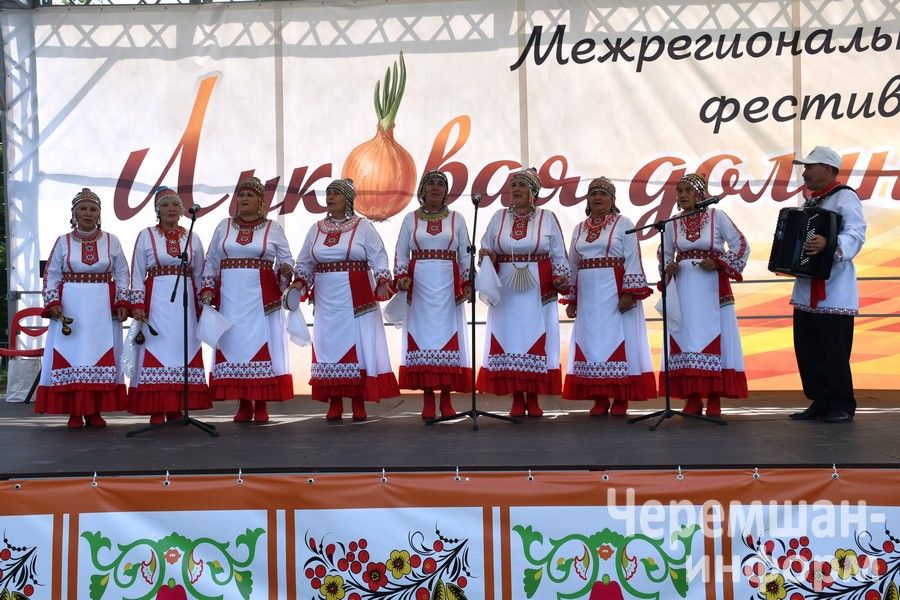 Чирмешәндә дүртенче тапкыр "Суган даласы" төбәкара фестивале үтте