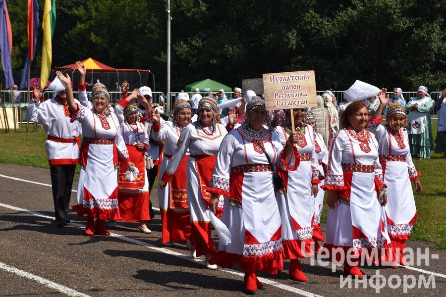 Чирмешәндә дүртенче тапкыр "Суган даласы" төбәкара фестивале үтте