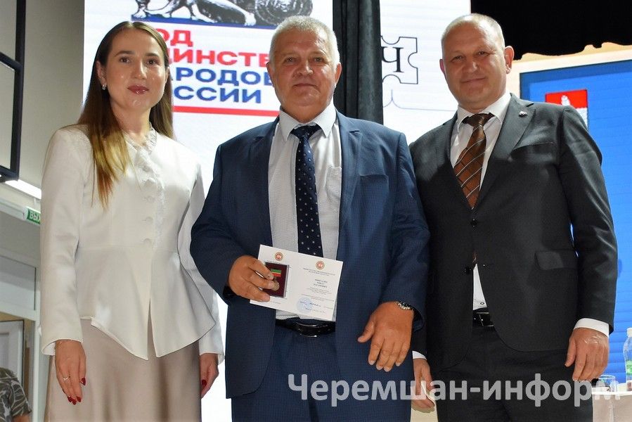 Чирмешәндә укытучыларны хөрмәтләделәр (ФОТОРЕПОРТАЖ)