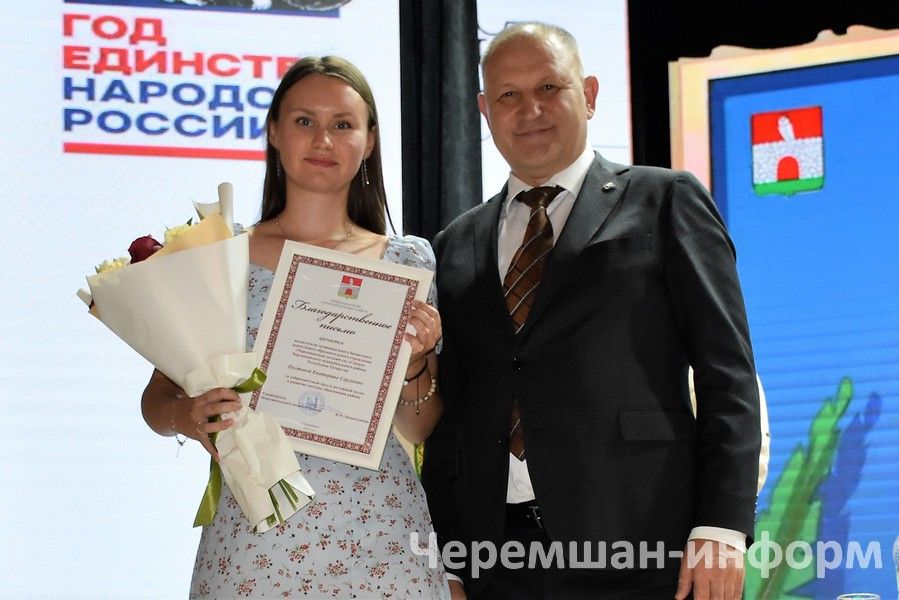 Чирмешәндә укытучыларны хөрмәтләделәр (ФОТОРЕПОРТАЖ)