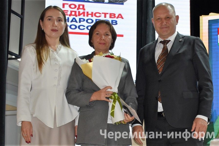Чирмешәндә укытучыларны хөрмәтләделәр (ФОТОРЕПОРТАЖ)