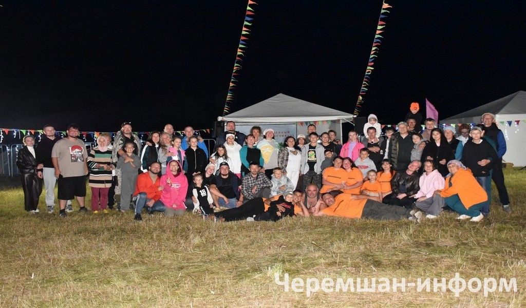 Бәркәтәдәге "Сәмрух" фестиваленә 100дән күбрәк кеше җыелды (ФОТОРЕПОРТАЖ)