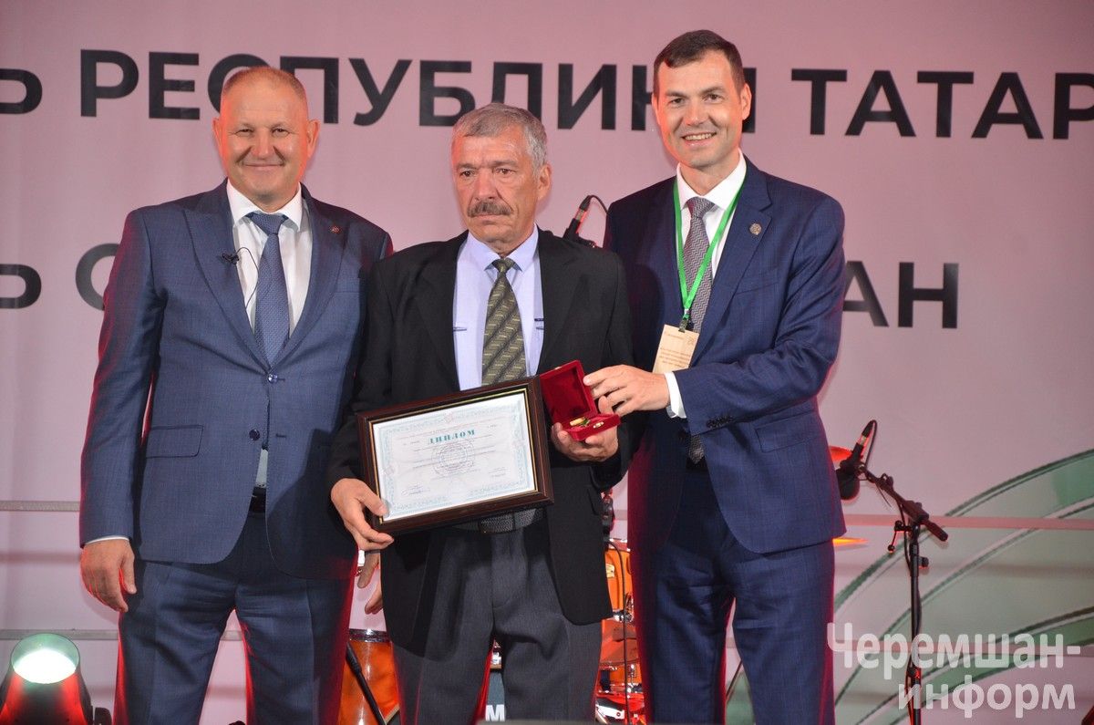 Чирмешәндә Нефть һәм газ сәнәгате хезмәткәрләре көнен бәйрәм итүнең иң якты мизгелләре (ФОТОРЕПОРТАЖ)
