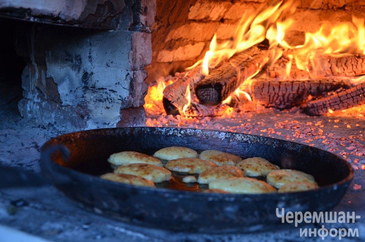 Чирмешәндә Нефть һәм газ сәнәгате хезмәткәрләре көнен бәйрәм итүнең иң якты мизгелләре (ФОТОРЕПОРТАЖ)