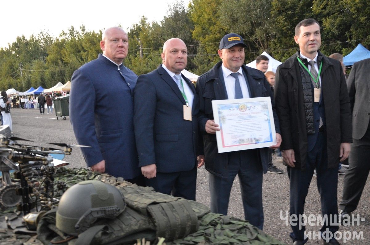 Чирмешәндә Нефть һәм газ сәнәгате хезмәткәрләре көнен бәйрәм итүнең иң якты мизгелләре (ФОТОРЕПОРТАЖ)