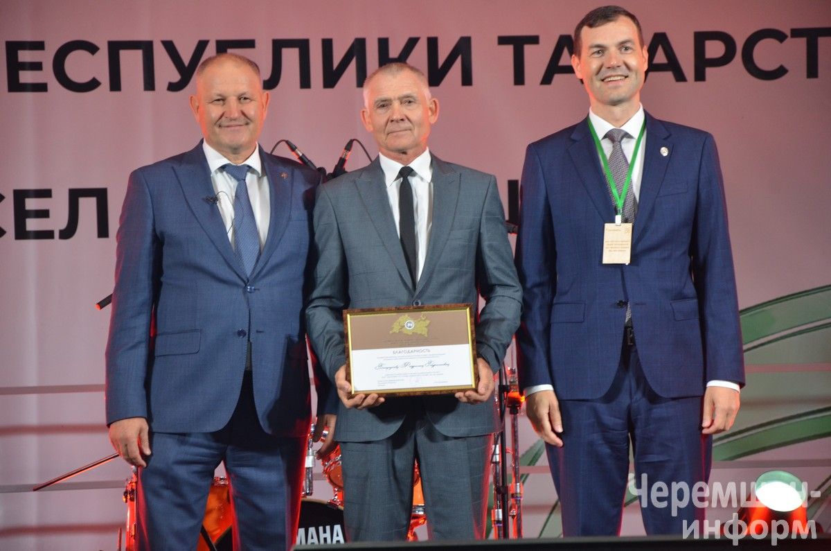 Чирмешәндә Нефть һәм газ сәнәгате хезмәткәрләре көнен бәйрәм итүнең иң якты мизгелләре (ФОТОРЕПОРТАЖ)
