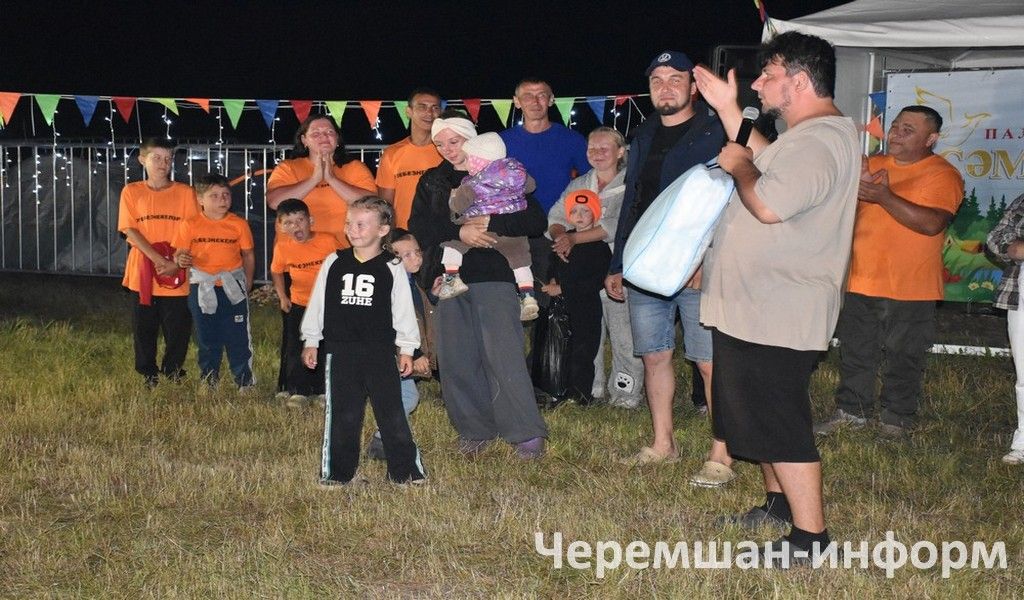 В Беркет-Ключе на фестивале «Семрух» собралось более 100 человек (ФОТОРЕПОРТАЖ)