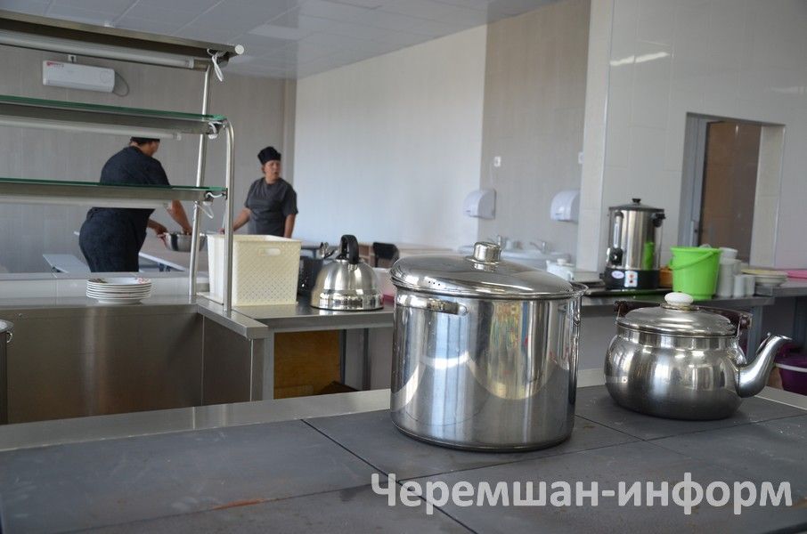 Иске Элмәле мәктәбенең 1нче сыйныфында өч малай укыячак (ФОТОРЕПОРТАЖ)