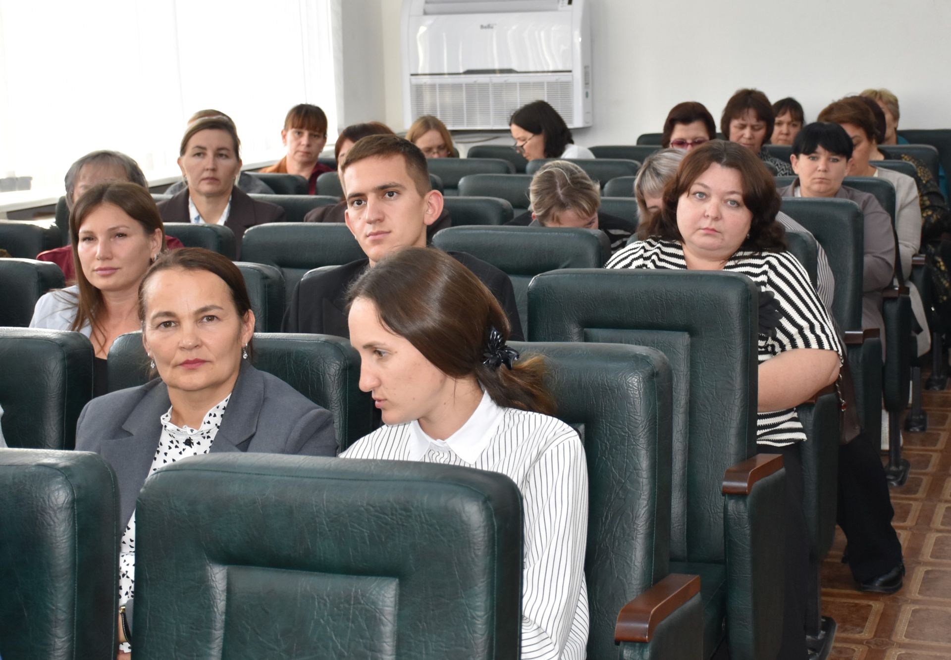 Чирмешән районында "Алдынгылар Хәрәкәте" активистларына паспортлар тапшырдылар