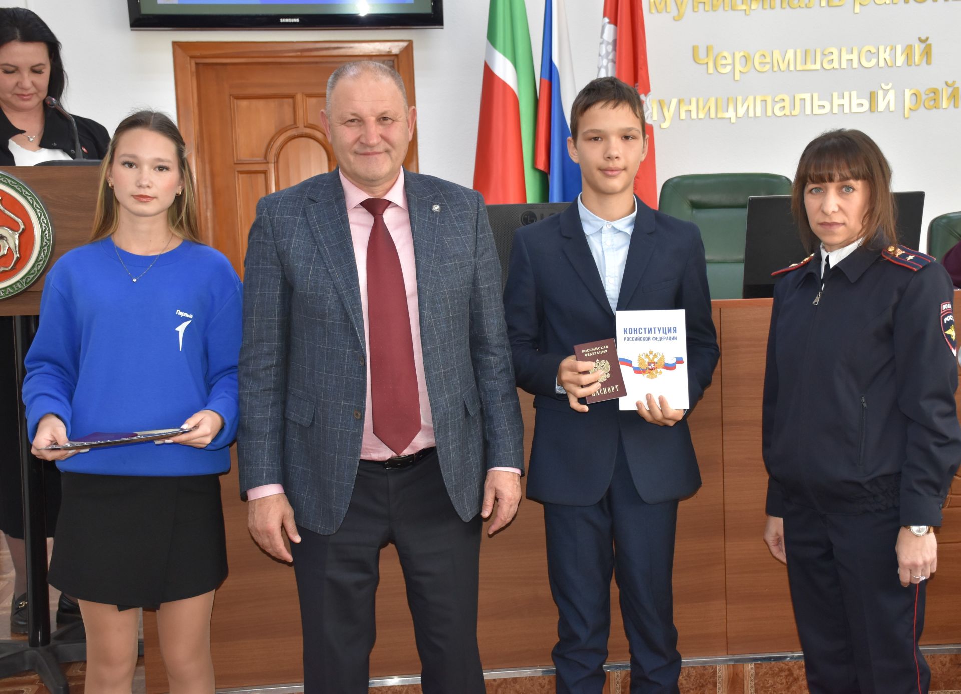 Чирмешән районында "Алдынгылар Хәрәкәте" активистларына паспортлар тапшырдылар