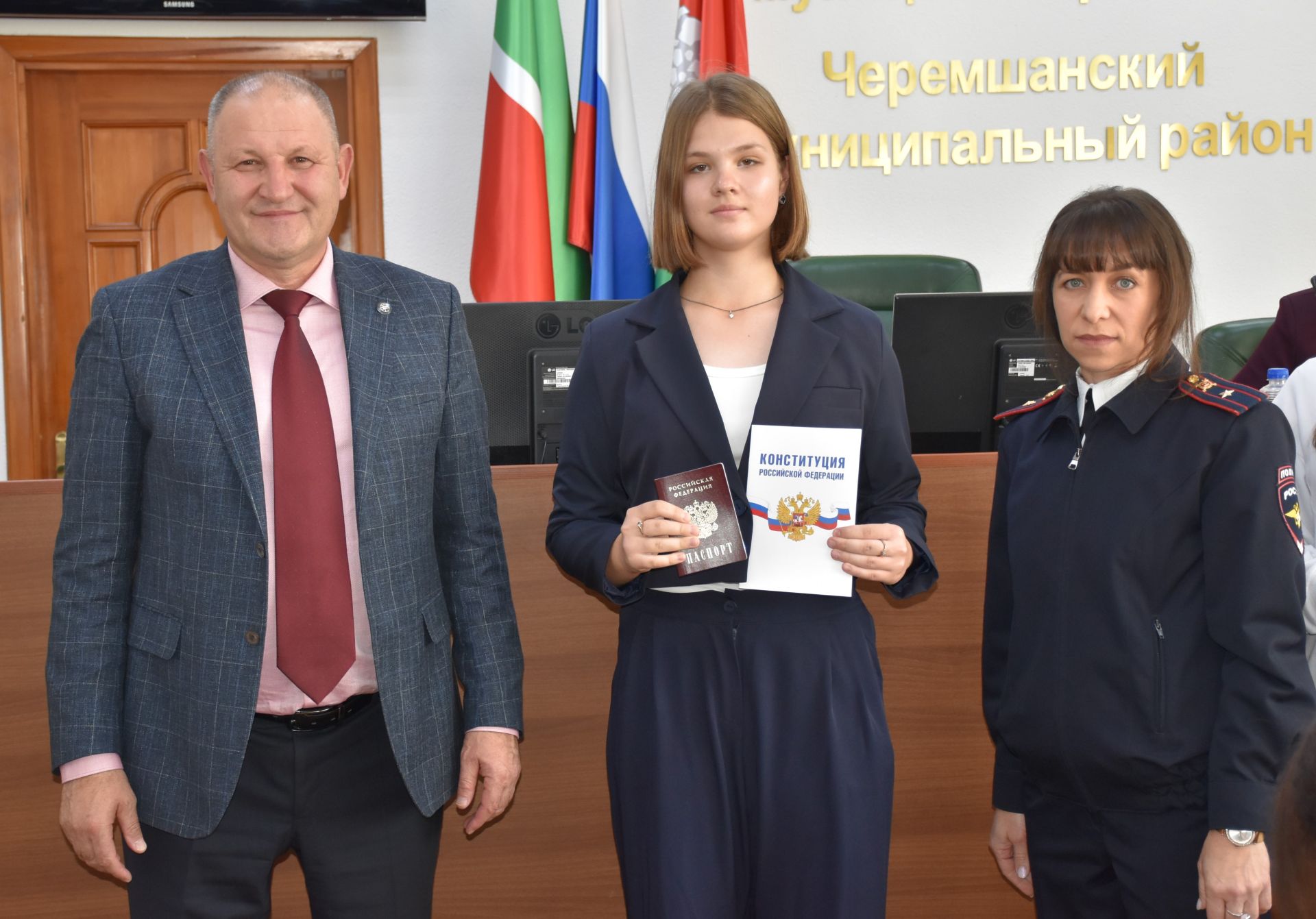 Чирмешән районында "Алдынгылар Хәрәкәте" активистларына паспортлар тапшырдылар