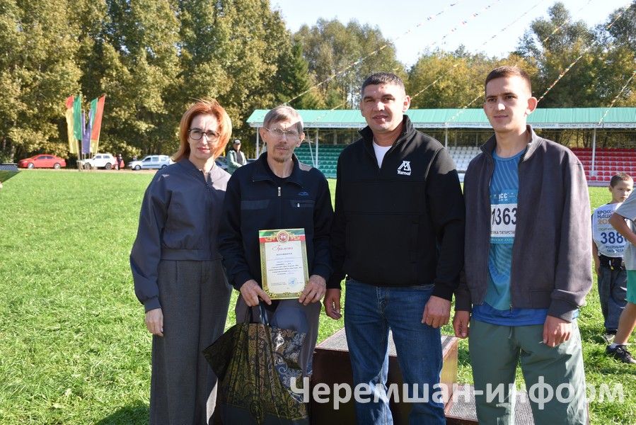 “Татарстан кроссы – 2026” Бөтенроссия йөгерү көнендә 590 чирмешәнле стартка басты