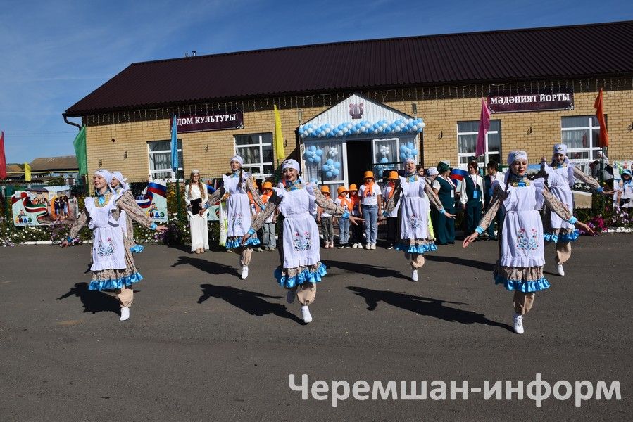 Бәркәтәдә "Әйдә" үзәген ачу тантанасы (ФОТОРЕПОРТАЖ)