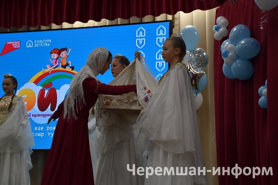 Бәркәтәдә "Әйдә" үзәген ачу тантанасы (ФОТОРЕПОРТАЖ)