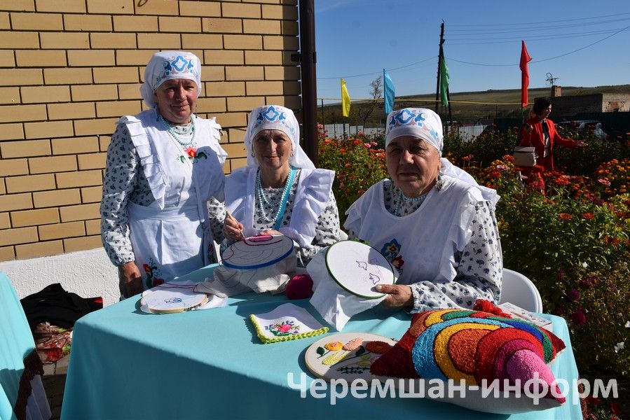 Бәркәтәдә "Әйдә" үзәген ачу тантанасы (ФОТОРЕПОРТАЖ)