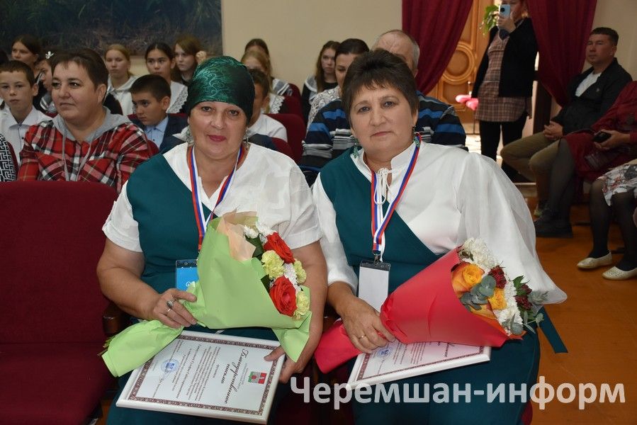Бәркәтәдә "Әйдә" үзәген ачу тантанасы (ФОТОРЕПОРТАЖ)