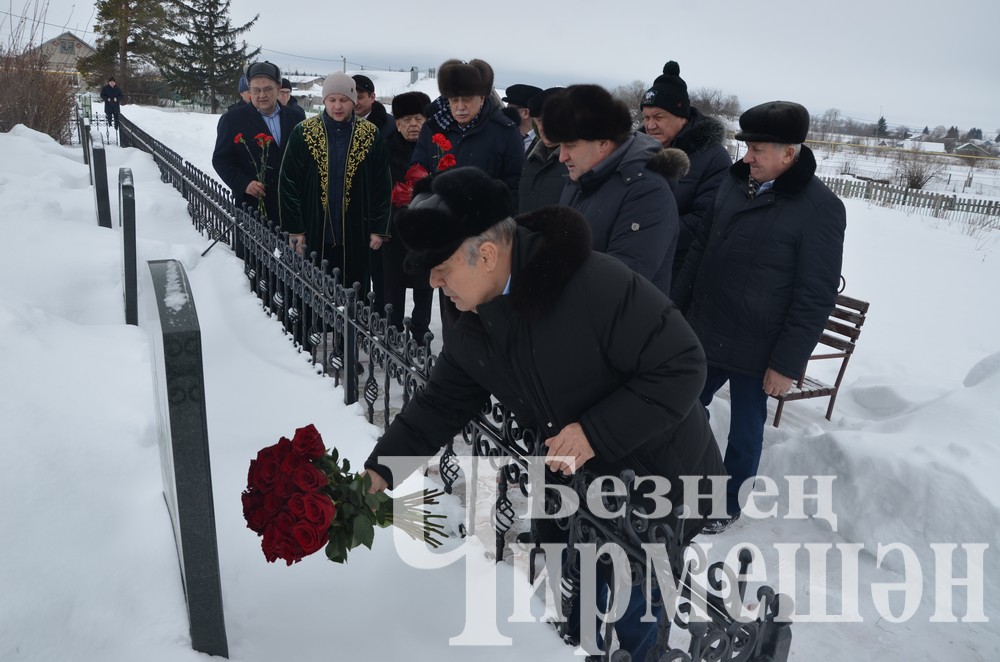 Чирмешәндә Минсәгыйть Шакировны исәк алдылар