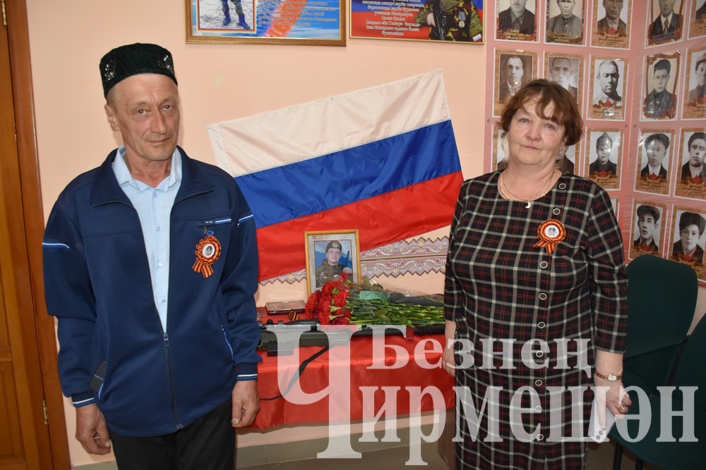 Түбән Чегодайда Рәнис Дәүләтшинга истәлек тактасы ачтылар