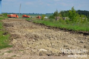 Югары Кәминкә авылына керү юлын ремонтлыйлар