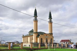 Мошенниклар Камил хәзрәт Сәмигуллин исеменнән ялган хәбәрләр җибәргән