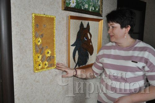 Әмир авылы остасы пәҗе җебеннән кошлар һәм балыклар ясый