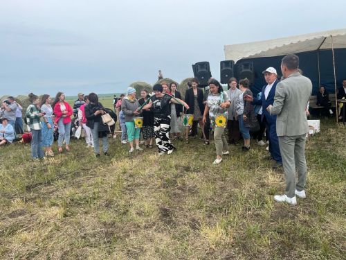 Кармыштагы Авыл көнендә 400ләп кеше бушлай пылау белән сыйланды