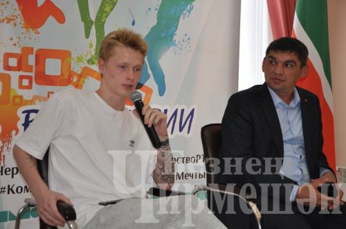 Чирмешән яшьләре Россия чемпионы белән очрашты