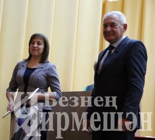 Ульяновкада 2023 елда тагын бер урам юлына вак таш түшәлгән