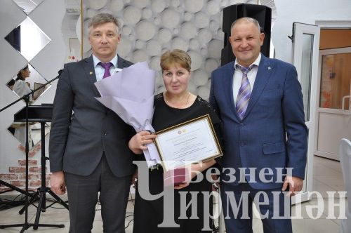 Чирмешәннең авыл хуҗалыгы хезмәтчәннәренә Мәскәүдән дә бүләк җибәргәннәр