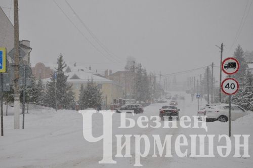 Синоптиклар юлларда көчле бозлавык турында кисәтәләр