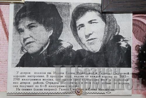 Чирмешәндә яшәүче 90 яшьлек Елена Долгополова маскировкалау челтәре үрә