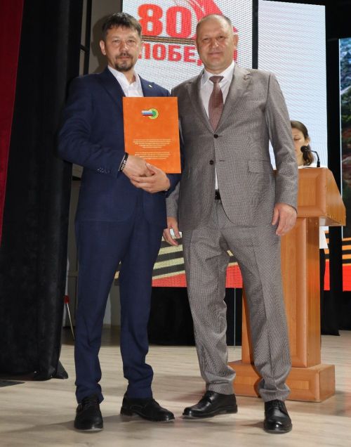 Чирмешән районы авыл җирлекләре башлыклары һәм белгечләре бүләкләнде