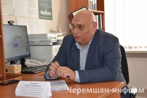 Жители Черемшана встретились с замначальника Управления гостехнадзора РТ