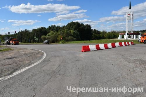 Чирмешәнне урап узучы юлның бер өлеше ябык