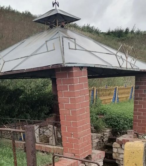 Родник в селе Аккиреево просит о помощи