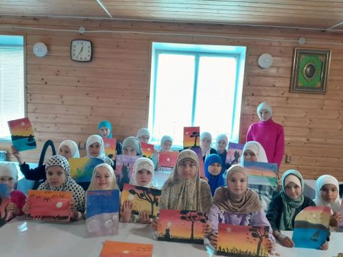 Кара Чишмә балалары дини белем дә алганнар, ял да иткәннәр
