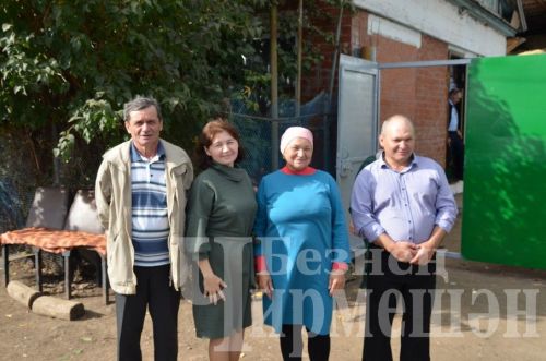 Кара Чишмәдә яшәүче Гакилә Хаммадиевага 90 яшь тулды (ФОТОРЕПОРТАЖ)