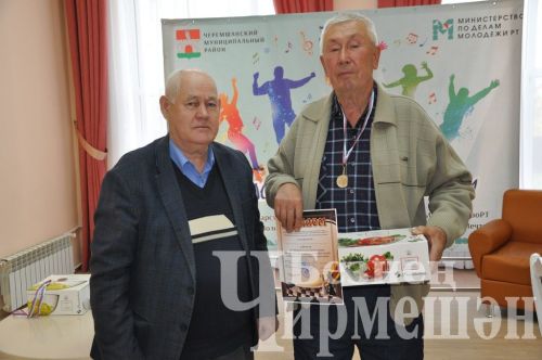 Чирмешәндә Өлкәннәр көне уңаеннан шахмат турниры үткәрелде (ФОТОРЕПОРТАЖ)