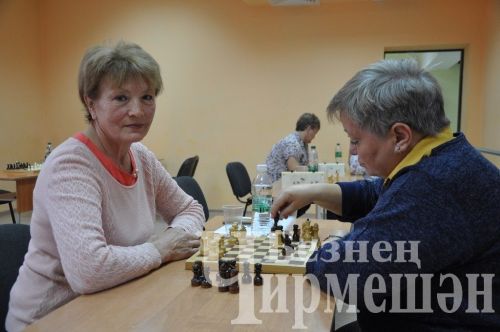 Чирмешәндә Өлкәннәр көне уңаеннан шахмат турниры үткәрелде (ФОТОРЕПОРТАЖ)