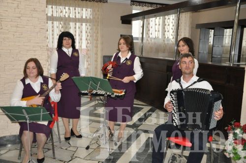 В Черемшане в День учителя организовали большой праздник (ФОТОРЕПОРТАЖ)
