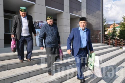В Черемшане чествовали пожилых (ФОТОРЕПОРТАЖ)