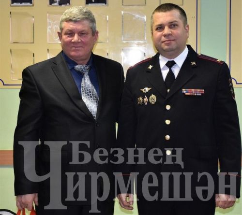 Чирмешәннең полиция бүлегендә һөнәри бәйрәмнәрен билгеләп үттеләр (ФОТОРЕПОРТАЖ)