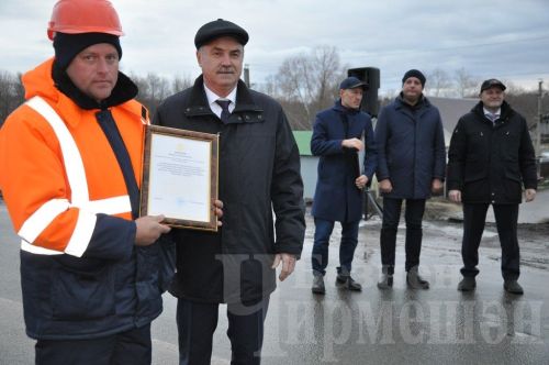 Зур Чирмешән аша салынган яңа күпер араларны якынайтты (ФОТОРЕПОРТАЖ)