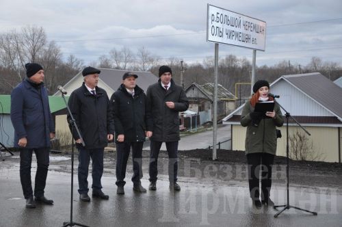 Зур Чирмешән аша салынган яңа күпер араларны якынайтты (ФОТОРЕПОРТАЖ)