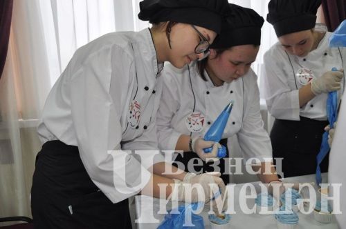 Чирмешәндә "Кулинар бәйге" оештырдылар (ФОТОРЕПОРТАЖ)