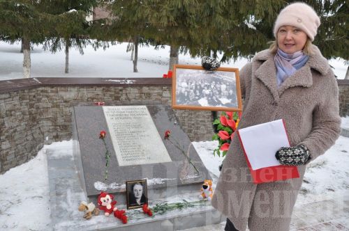 Чирмешәндә 1953 елдагы янгында һәлак булучыларны искә алдык (ФОТОРЕПОРТАЖ)