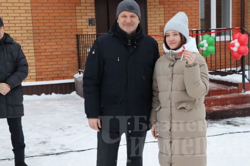 Чирмешәндә аренда йорты файдалануга тапшырылды (ФОТОРЕПОРТАЖ)