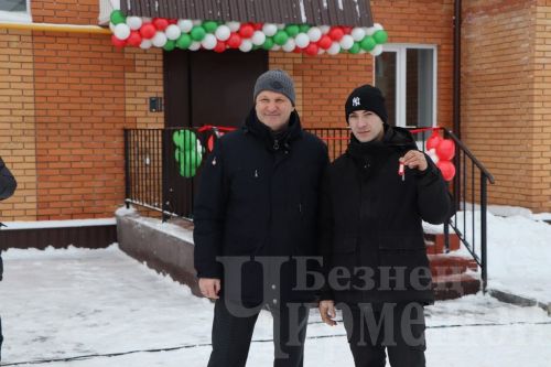 Чирмешәндә аренда йорты файдалануга тапшырылды (ФОТОРЕПОРТАЖ)