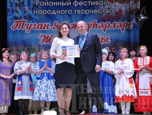 Чирмешәндә "Туган як җәүһәрләре" фестиваленең гала-концерты узды (ФОТОРЕПОРТАЖ)
