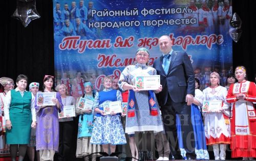 Чирмешәндә "Туган як җәүһәрләре" фестиваленең гала-концерты узды (ФОТОРЕПОРТАЖ)